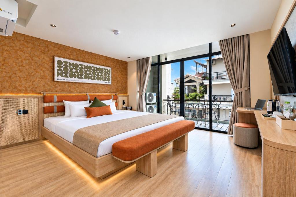KOVA Hotel - Bui Vien Central – Ho Chi Minh City